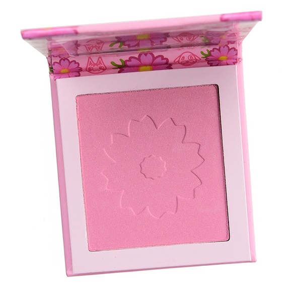 ColourPop x Animal Crossing Flower Power Blush - Picture 2 of 2